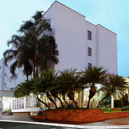 Jva Fenix Hotel Uberlândia Exterior foto